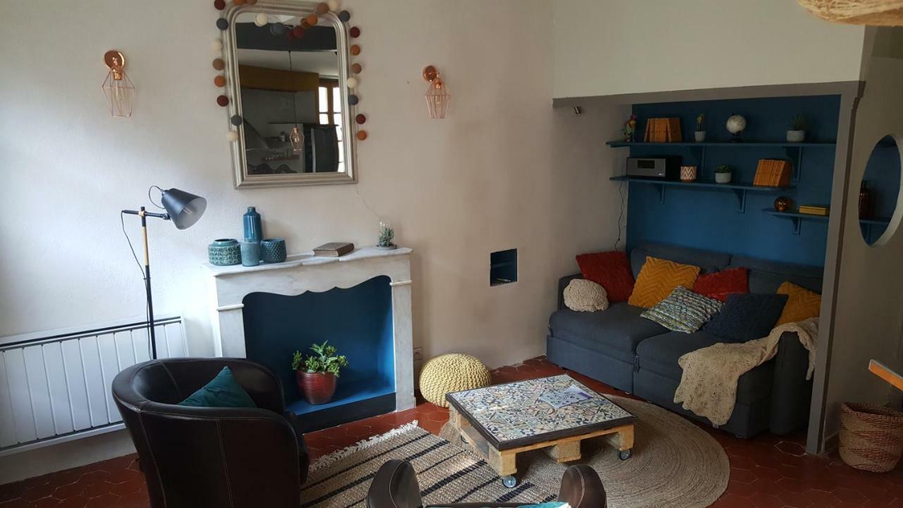 Apartament La Vie De Boheme Awinion Zewnętrze zdjęcie